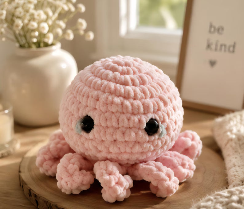 Octopus Crochet Plush, Medium