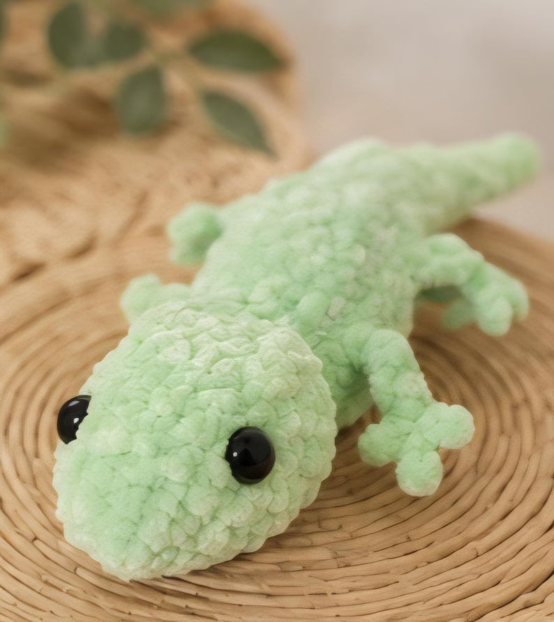 Gecko Crochet Plush Set