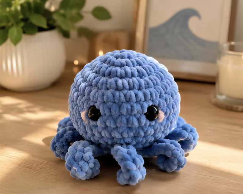 Octopus Crochet Plush, Medium