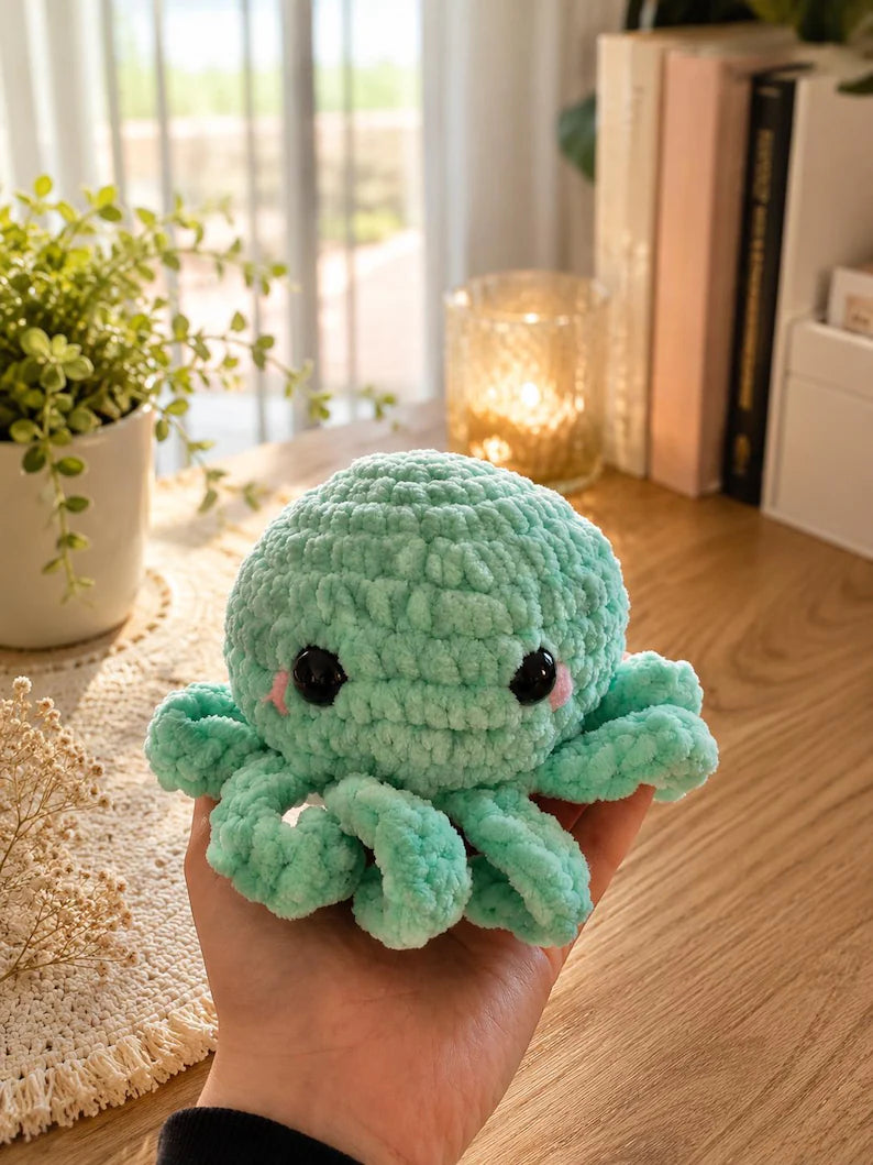 Octopus Crochet Plush, Medium
